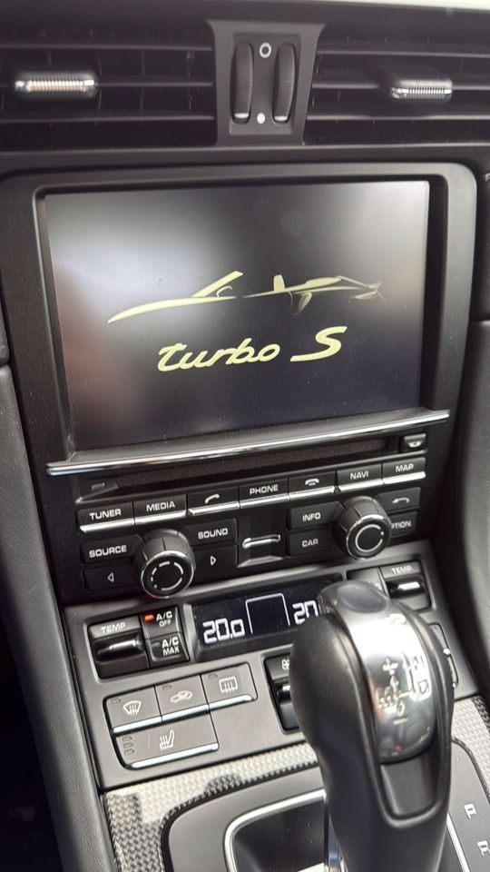 Ecran PCM Porsche d'origine, avant installation CarPlay